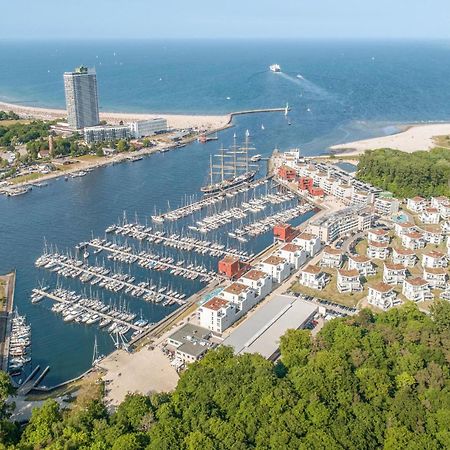 Duenenvilla Penthouse Superior Lübeck Exteriör bild