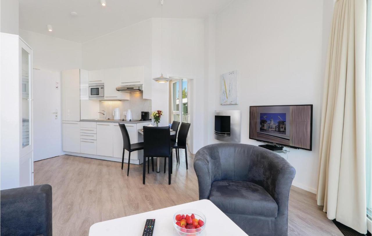Duenenvilla Penthouse Superior Lübeck Exteriör bild