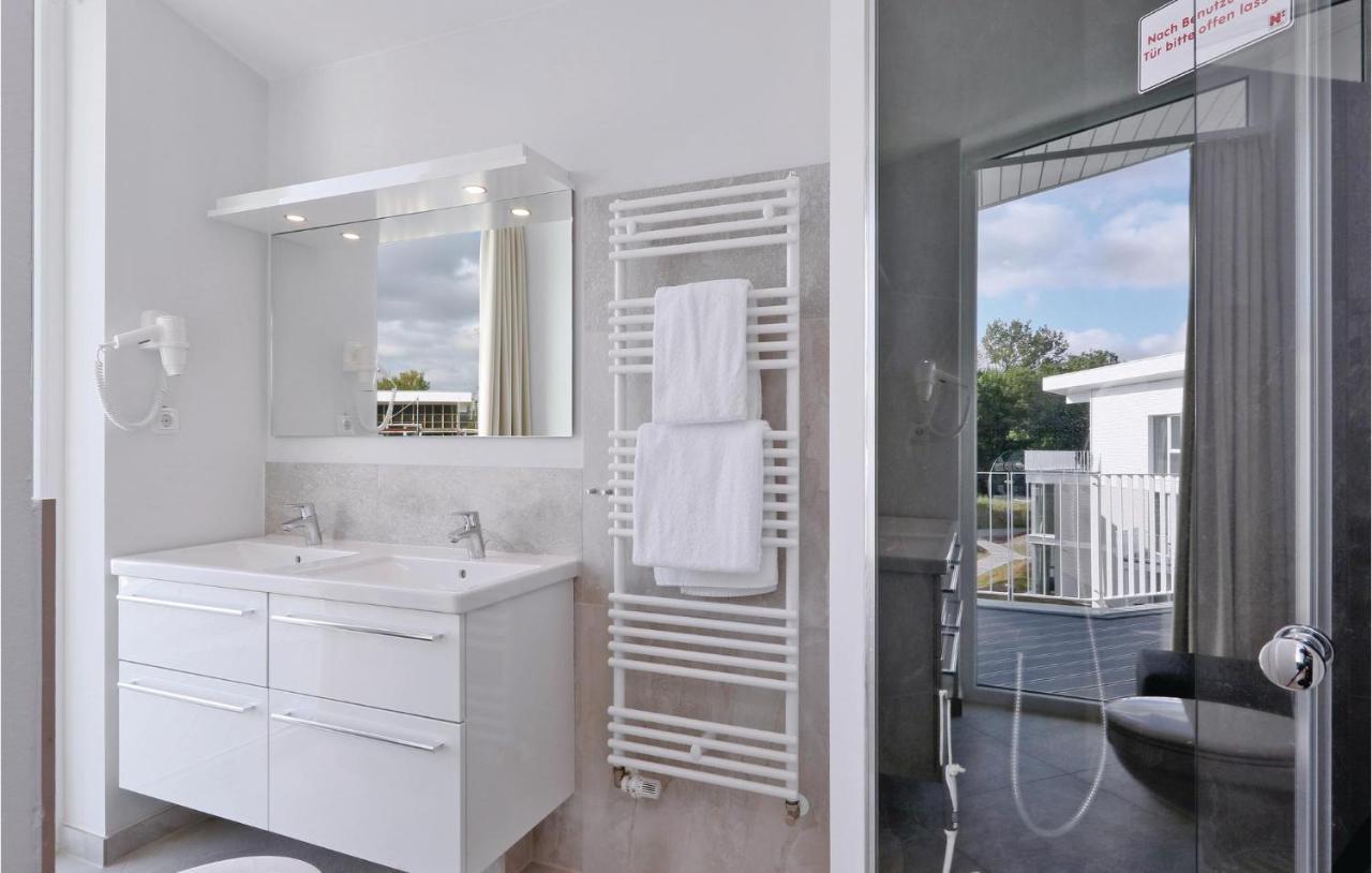 Duenenvilla Penthouse Superior Lübeck Exteriör bild
